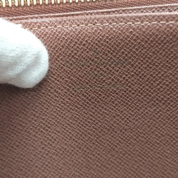 Authentic Louis Vuitton Brown Monogram Leather Wallet mn319-112725 - Picture 9 of 9